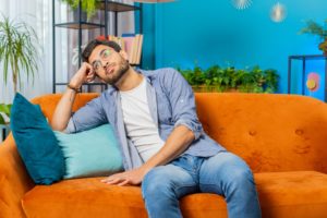 モヤモヤする時のスピリチュアルな意味とは？会うとモヤモヤする人の対処法も解説 