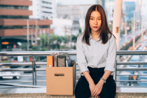 不正や犯罪に関わりやすい