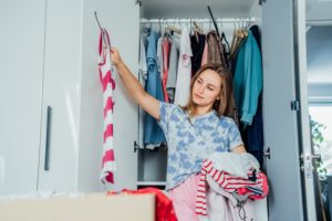 自分にとっていらないものを考え、手放すと良い
