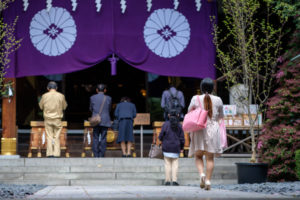 関西で人生が変わる神社や最強のパワースポットに行く際の注意点