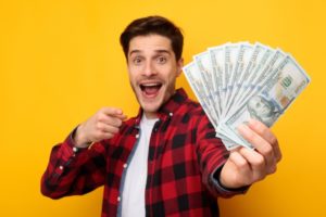 宝くじのオンライン購入は当たらない？高額当選の実績あり！