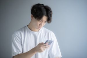 彼は連絡に気を遣うタイプではない？