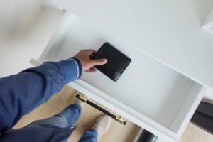 置いたらなるべく触らない・動かさない