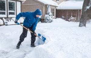 雪が積もる夢や雪かきをする夢は？雪の夢の状況別の意味15選！