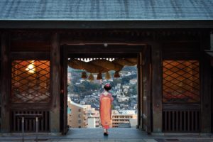 吉日の午前中に参拝する