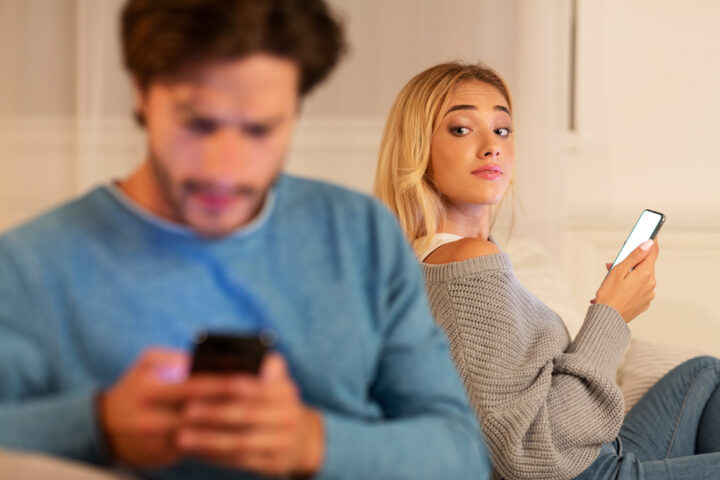 彼氏が浮気してないかどうかわからない！確かめ方と気をつけるべきこと
